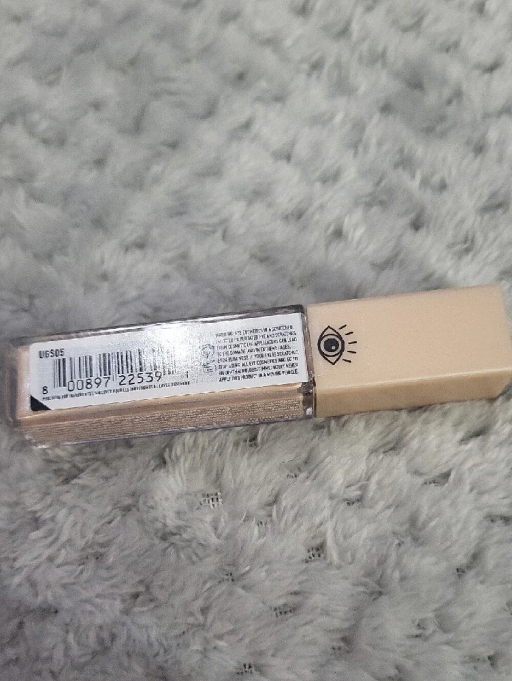 NYX‎ Ultimate Chromatic Liquid Shadow - Highkey Lychee